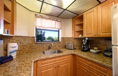 Marathon Villa | PA Beach, Pool, kitchen, Dock, Ocean View, BBQ, arrive any day, tropical, patios