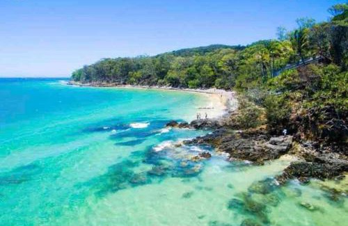 Sunshine Beach Apartment | (PA3) Holiday in S'shine Beach,private courtyard