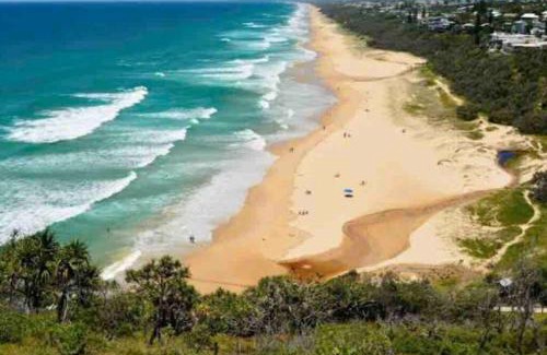 Sunshine Beach Apartment | (PA3) Holiday in S'shine Beach,private courtyard