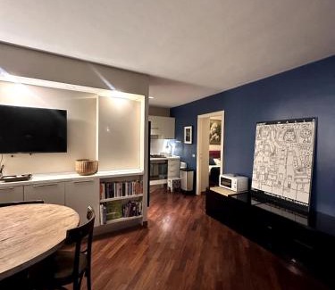 Rione VI Parione Apartment | Pace Blu Roma