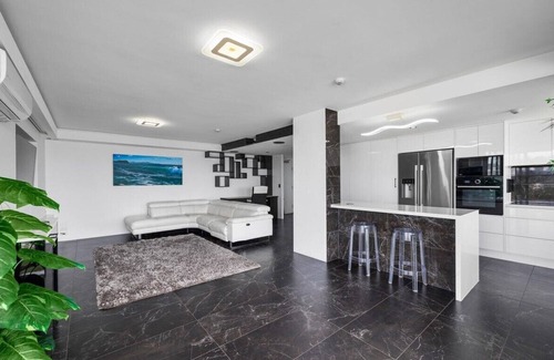 Burleigh Heads Apartment | Pacific Regis