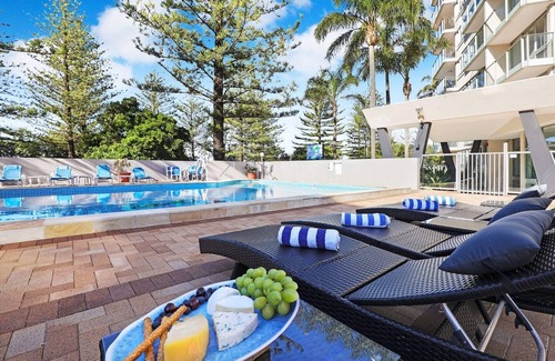 Burleigh Heads Apartment | Pacific Regis