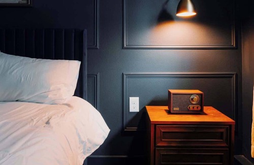 Packwood Hotel | Packwood's Silver Falls Suite