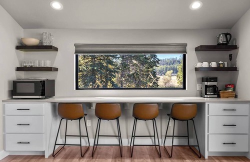 Whitefish House | Paddles Up Pickleball Retreat
