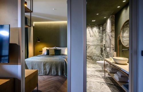 Heraklion Hotel | Pagopoieion Suites