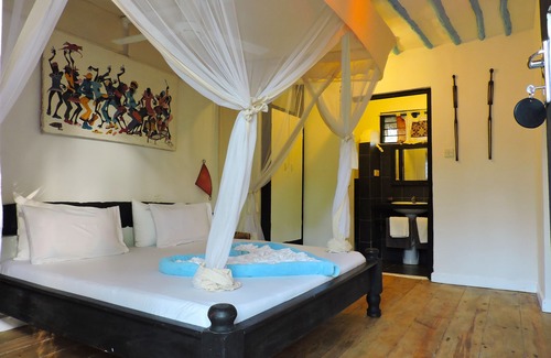 Paje Hotel | Paje By Night