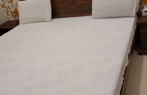 Gulshan-e-Iqbal Hotel | Palace Inn Guest House