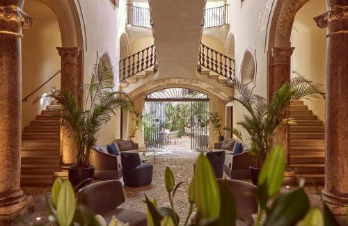 La Llotja-Born Hotel | Palacio Can Marqués by Puro