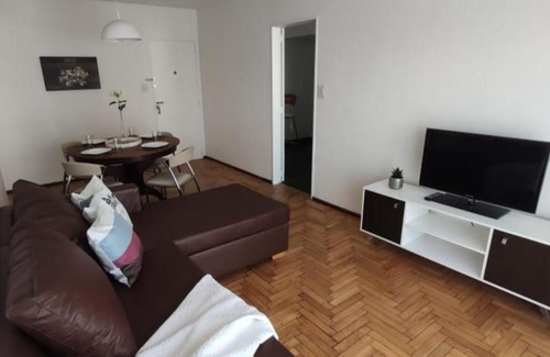 La Plata Apartment | Palacio del bosque