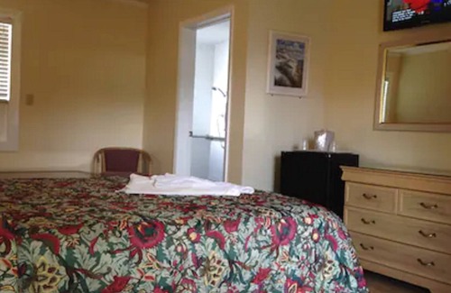 Hialeah Hotel | Palacio Inn Motel