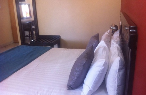 Palapye House | Palapye Guest House