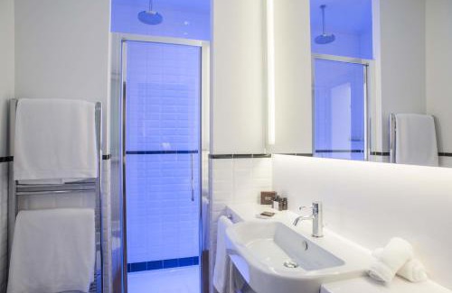 San Lorenzo Hotel | Palazzo Castri 1874 Spa & Garden