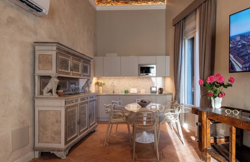 Santa Croce Apartment | Palazzo Doni by Florence Art Apartments