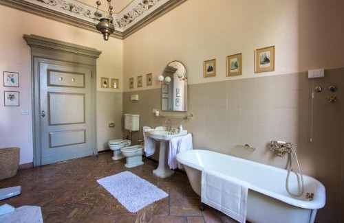 Tirano Apartment | Palazzo Salis - La Dimora del Conte