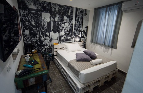 Ruggero Settimo House | Palermo Gallery