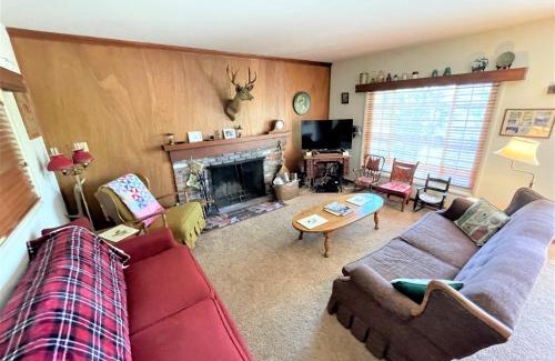 Cedar Glen House | Palisades 2 - V017