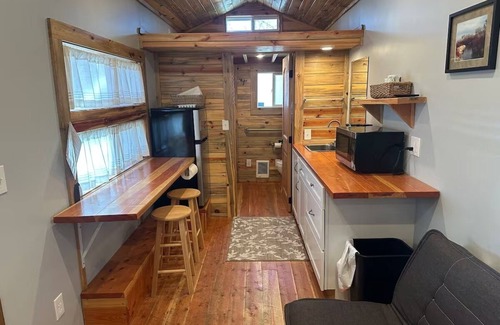 Irwin Cabin | Palisades Wheel Cabin #7