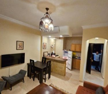 Sahl Hasheeh Apartment | Palm Beach Apartments 302B