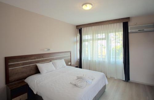 Kucukkuyu Hotel | Palm Beach Hotel