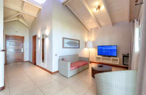 Ambondrona Hotel | Palm Beach Resort & Spa