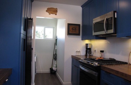 South Wrigley House | Palm Grove Retreat LBX Close to all So Cal Venues and Attractions