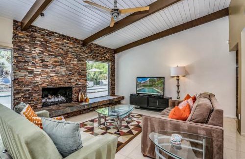 Vista Las Palmas House | Palm Springs Luxury Retreat
