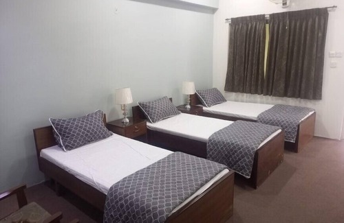 Faisalabad Hotel | Palm View Hotel