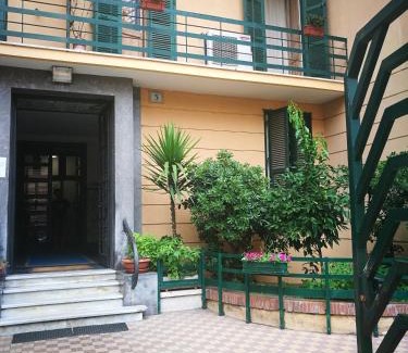 Rione XVIII Castro Pretorio House | Palma