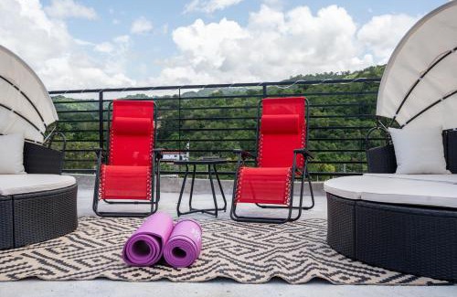 Ocho Rios Villa | Palms Rooftop Villa