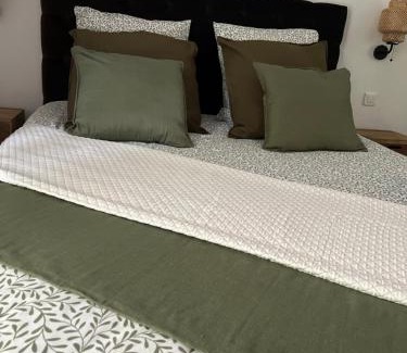 Sanary-sur-Mer Bed & Breakfast | Pandora