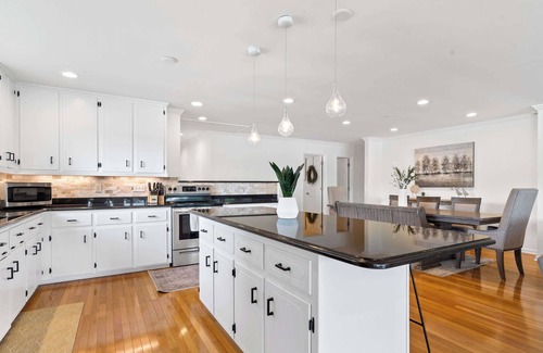 Eatonton House | Panoramic Point - Sleeps 12, Amazing Views + More!