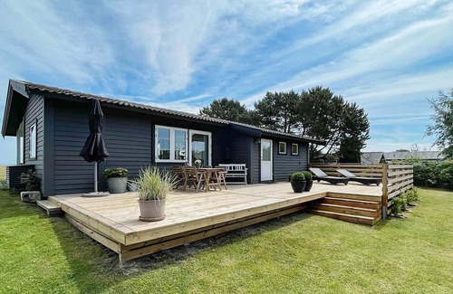 Ærø Municipality House | Panoramic Retreat in Borgnaes - By Traum Ferienwohnungen