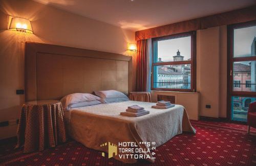 Ferrara Hotel | Panoramic Rooms Torre della Vittoria