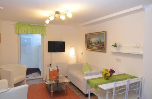 Oberkirchen Apartment | Panoramic Stay, Schmallenberg