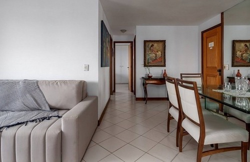 Copacabana RV Rental | Panoramic view apartment over Copacabana bay