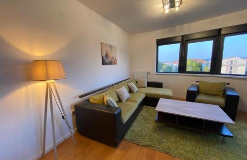 Kragujevac Apartment | Panoramic View Apartment