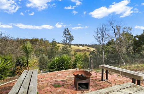 Metung House | Panoramic views of Chinaman’s Creek Valley