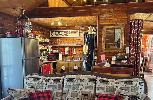 Ozone Cabin | Panther Cabin Ozarks Gorgeous Romantic Seclude