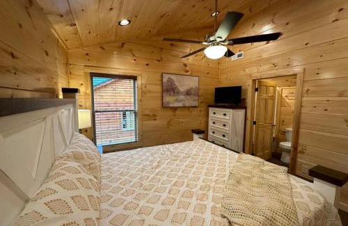 Pigeon Forge House | Papa Wolfs Resort