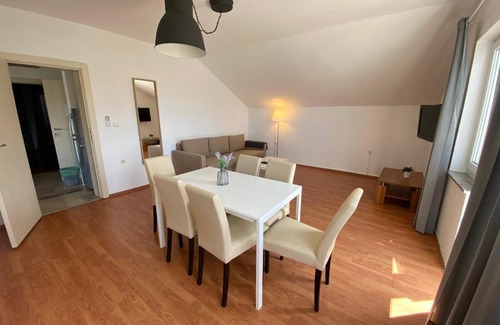 Lukovo Apartment | Papalinna Lukovo