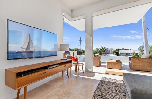 Sunshine Beach Apartment | Paperbark A - Luxury Duplex in Sunshine Beach