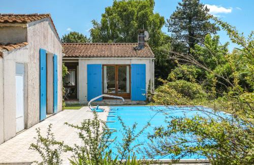 Le Chateau-d'Oleron House | Paradis de verdure à Gibou