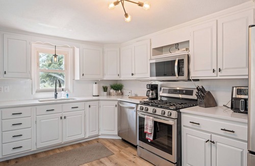 Smyrna House | Paradise at Maston - Sleeps 10 - Private Beach