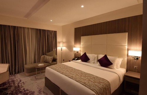 Jeddah Hotel | Paradise Elite Hotel Tahlia