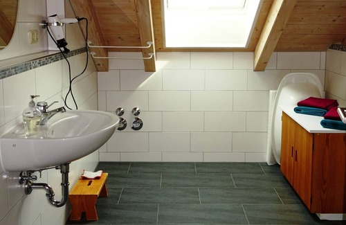Prien am Chiemsee Apartment | Paradise for young and old - family-friendly vacation apartment - Prien