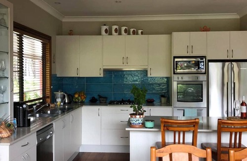 Lake Conjola House | Paradise in Lake Conjola, walk to beach and lake.