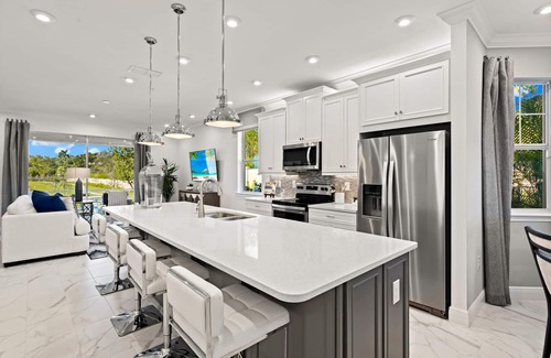 East Naples Villa | Paradise in naples, few mins from downtown, beaches, mercato .