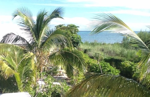 Freeport Apartment | Paradise on miles of white sandy beach and turquoise sea, private and secure.