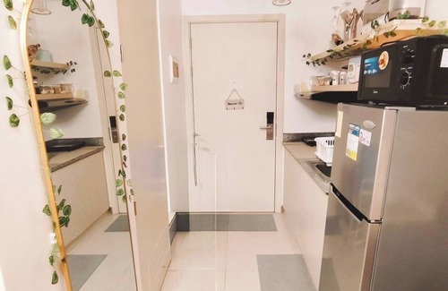 Las Pinas Condo | Paradise Staycation At South!