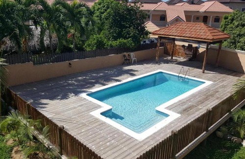 Portmore Apartment | Paradise villa